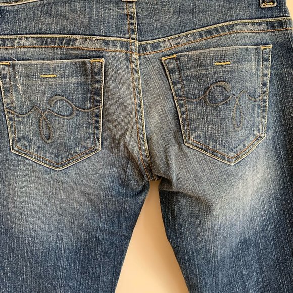 GUESS | Vintage Guess Low Rise Boot Cut Jeans - Picture 7 of 11